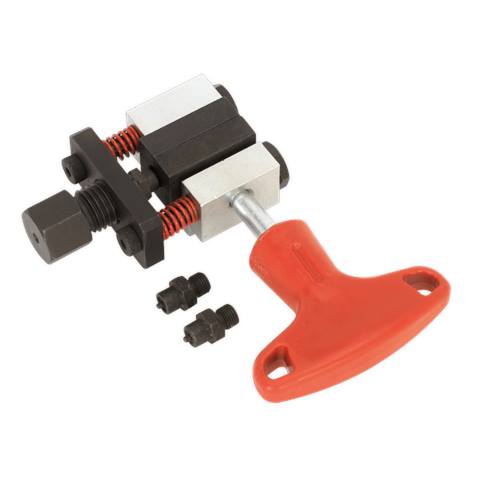 On-Vehicle Brake Pipe Flaring Tool